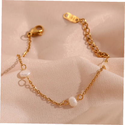 Thin Pearl Bracelet